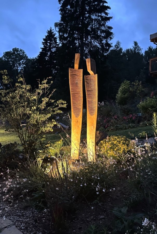 Dřevěná socha do zahrady Naslouchání - dub 180 cm